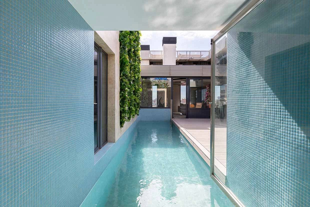 Private pool